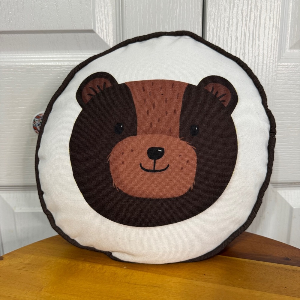 Mardel‎ bear brown 12 inch round pillow
